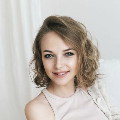 Психолог Ксения Бестужева